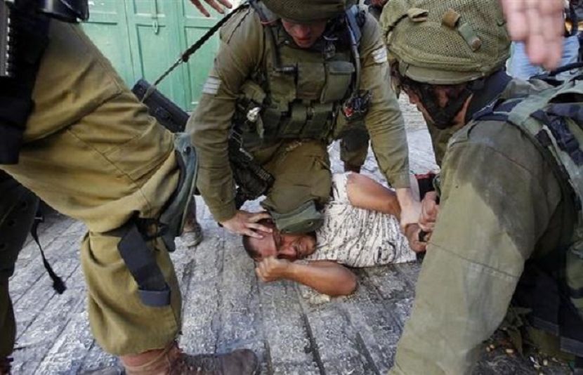 اسرائیلی فوج نے گزشتہ ماہ 120 بچوں سمیت527 فلسطینوں کو گرفتار کیا