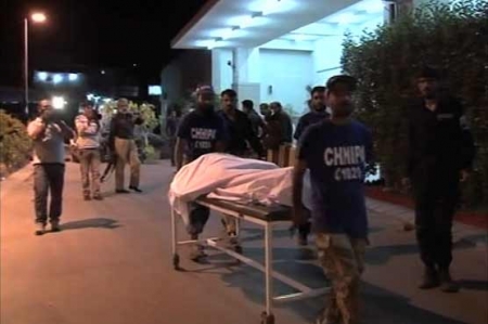 Karachi violence claims 13 lives