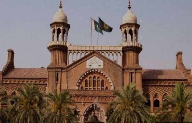 LHC issues notices to ECP, governor on PTI petition seeking Punjab election date