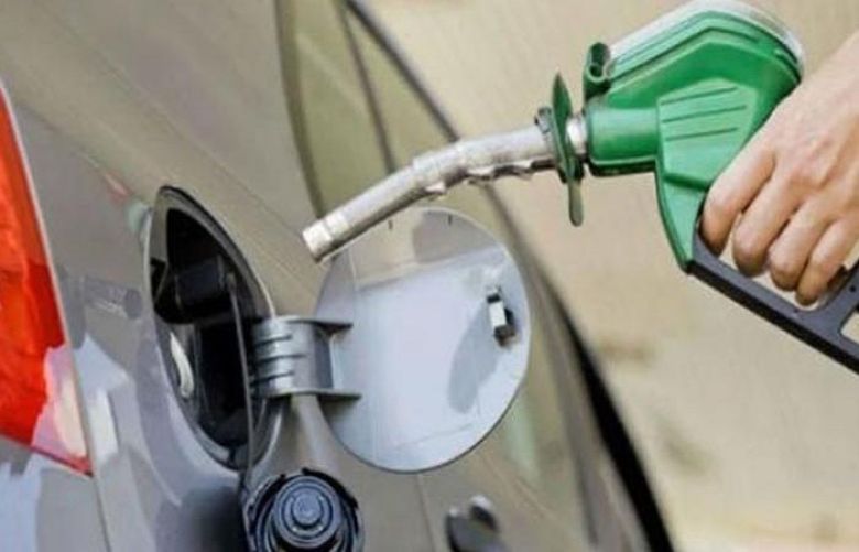 Ishaq Dar announces 8-rupee cut in petrol price