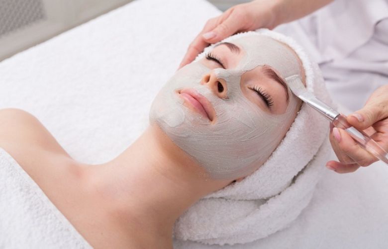 How to Get Beautiful Skin Using Homemade Treatments