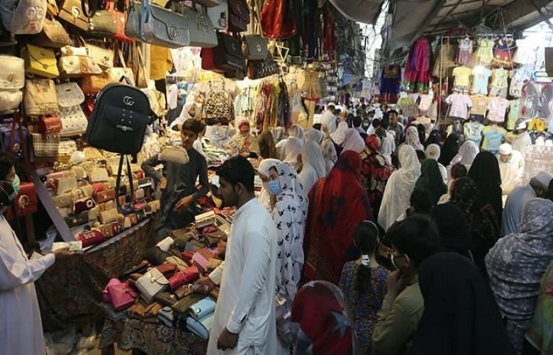 Sindh govt allows businesses to remain open till 10 pm