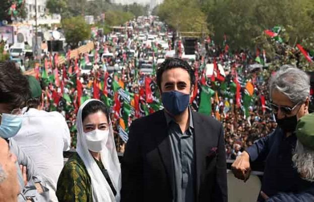 Stage set for Bilawal's rally at Mazar-e-Quaid to kick start long march