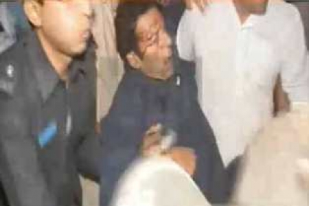 PTI Chairman Imran Khan fell off a lifter