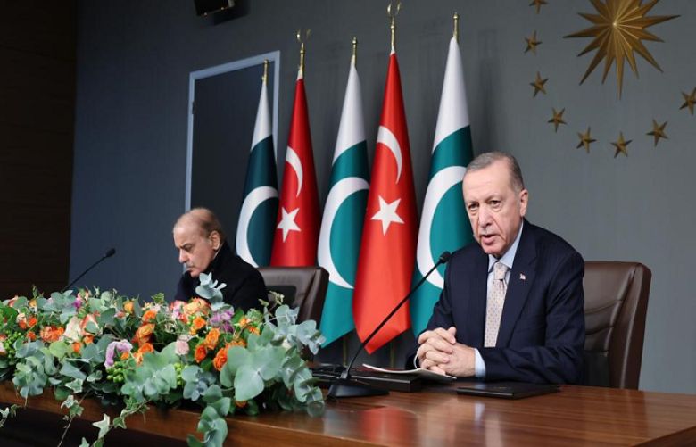  Turkiye developing trilateral ties with Pakistan: Erdogan