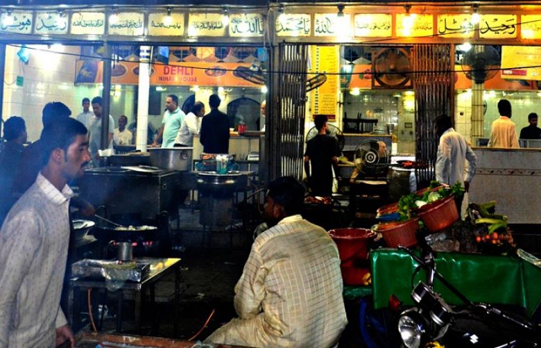 Restaurants allowed to remain open on weekend in Sindh    
