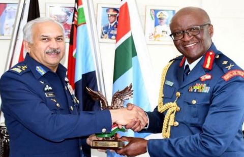 Air Chief, Commander of Kenya discuss matters of mutual cooperation