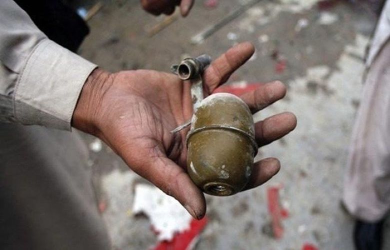 One dead, 6 wounded in hand grenade attack near Ehsaas Programme centre 