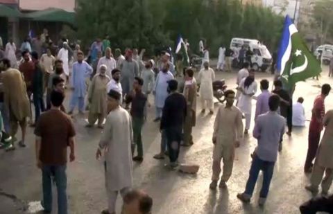 JI continues protest against prolonged electricity, water shortages in Karachi