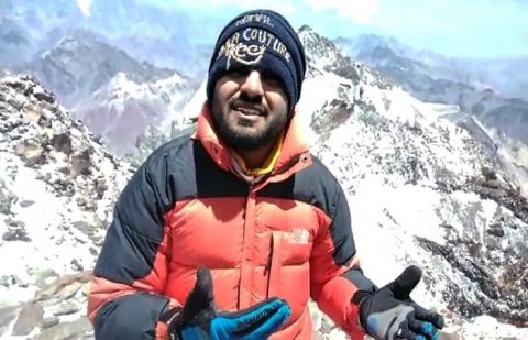 Asad Ali Memon makes it to Africa's highest peak