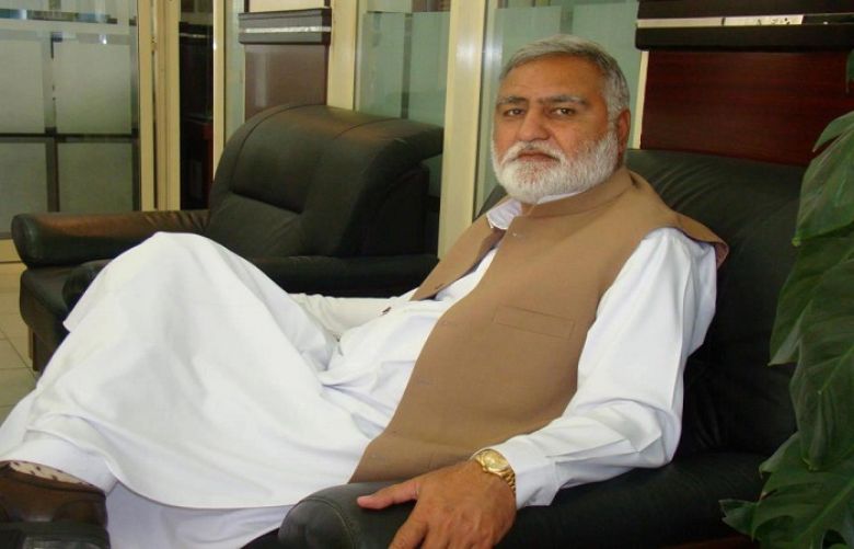 JUI-F leader Akram Durrani safe as shots fired at vehicle in Bannu