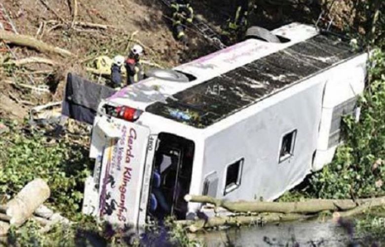 44 dead in bus crash in northern India: police