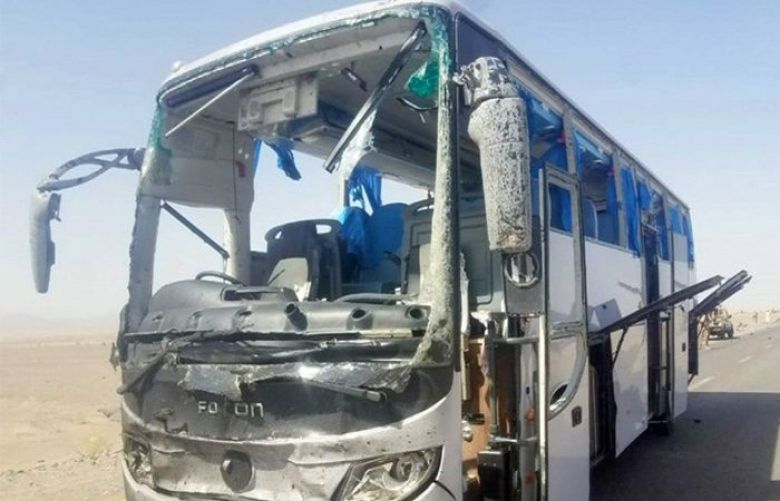 Six injured in suicide blast near Saindak project employees&#039; bus in Balochistan