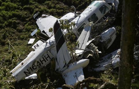 7 killed as small plane crashes in Brazil