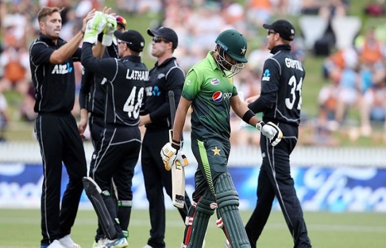 Pakistan bat first in fourth ODI against New Zealand
