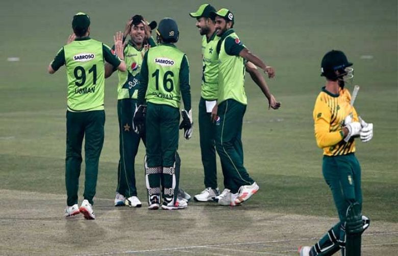 Pakistan win third T20 against South Africa by 4 wickets