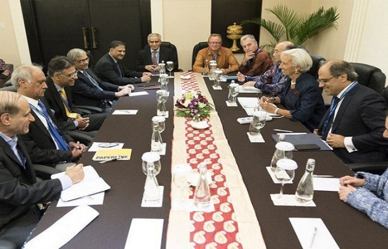 IMF delegation arrived in Pakistan for talks on a bailout package