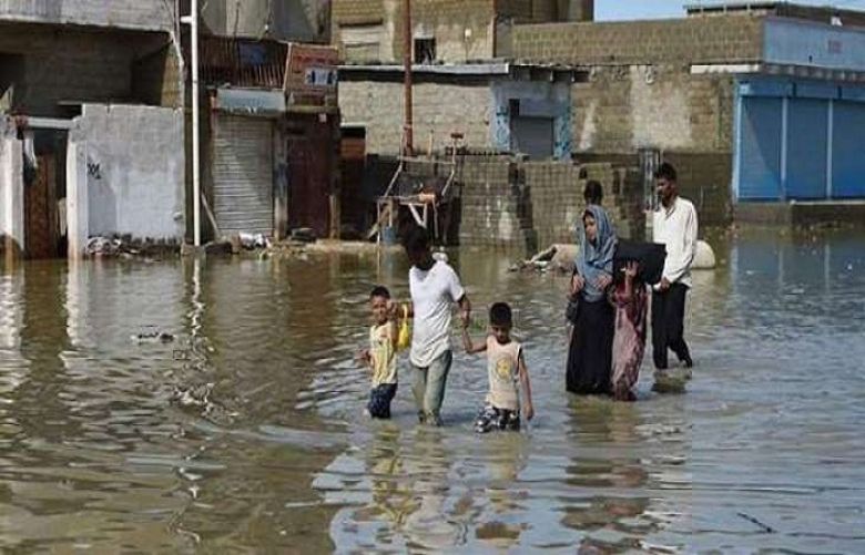 Flash floods in South Waziristan kills fourteen