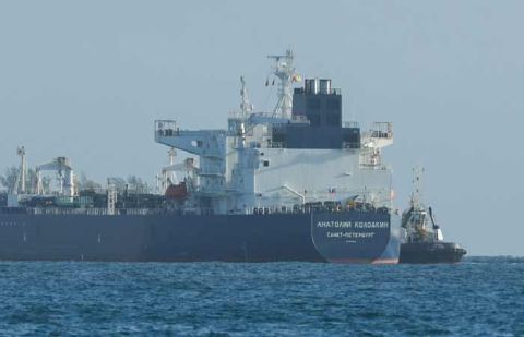 Iran war doubles Russia's main oil revenue to $9bn in April, show calculations