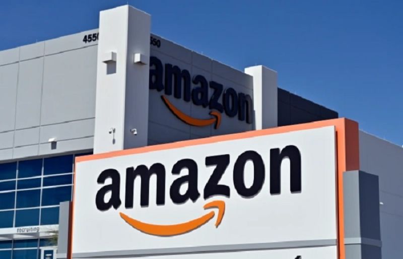 Photo of Amazon confirms it has begun laying off employees