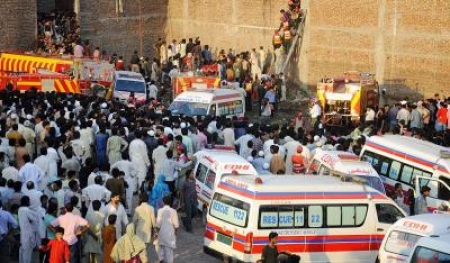 Karachi factory blaze: Death toll rises to 289