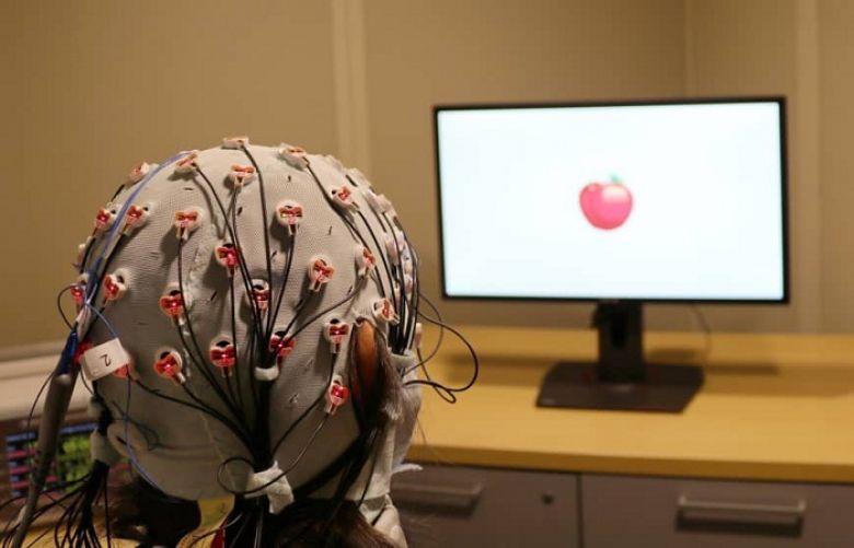 Electrical brain stimulation using non-invasive cap can help boost older people’s mental score