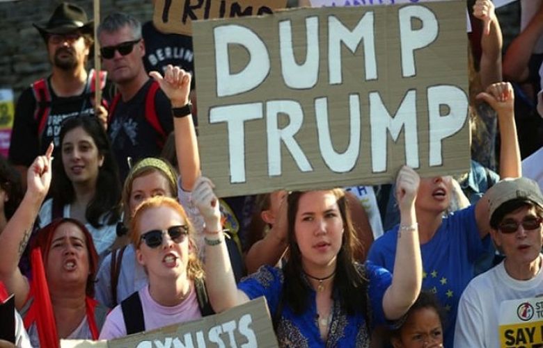 Thousands take to London&#039;s streets to protest at Trump visit