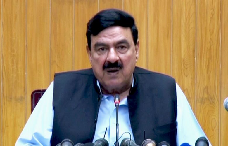Special visas for Chinese nationals working on CPEC projects approved: Sheikh Rasheed