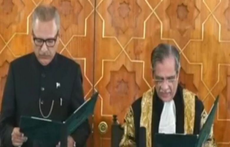 Dr Arif Alvi takes oath as 13th President of Pakistan