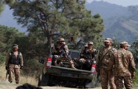 Three Pak Army soldiers martyred, two terrorists killed in North Waziristan IBO