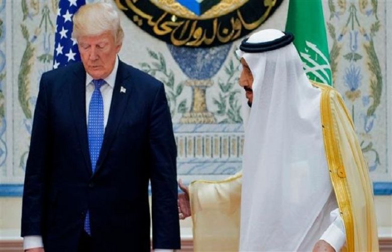 Saudi King Salman (R) greets US President Donald Trump during his maiden trip to Riyadh on May 21, 2017.