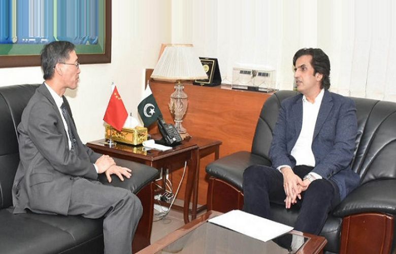 Chinese envoy, Planning Minister discuss CPEC related projects