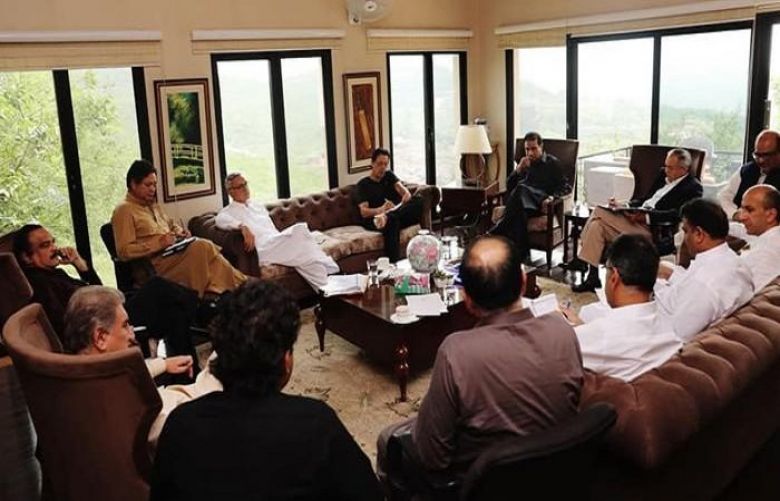 PM Imran holds consultation session at Bani Gala