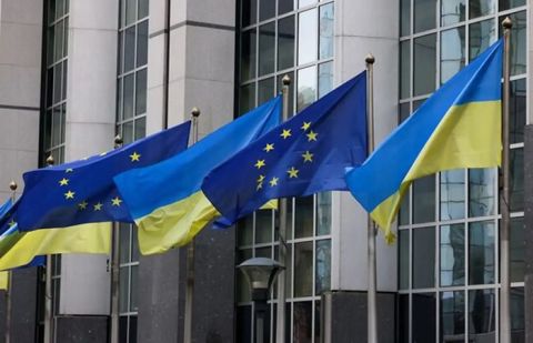 EU approves $54 billion package for Ukraine after appeasing Hungary