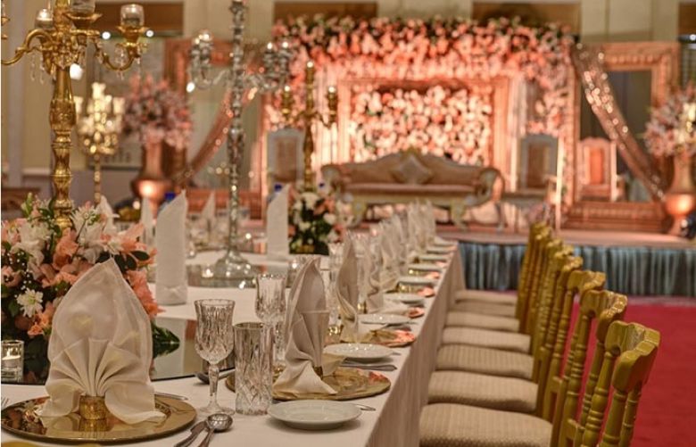 Corona: Indoor weddings compeletly banned in major cities of punjab 