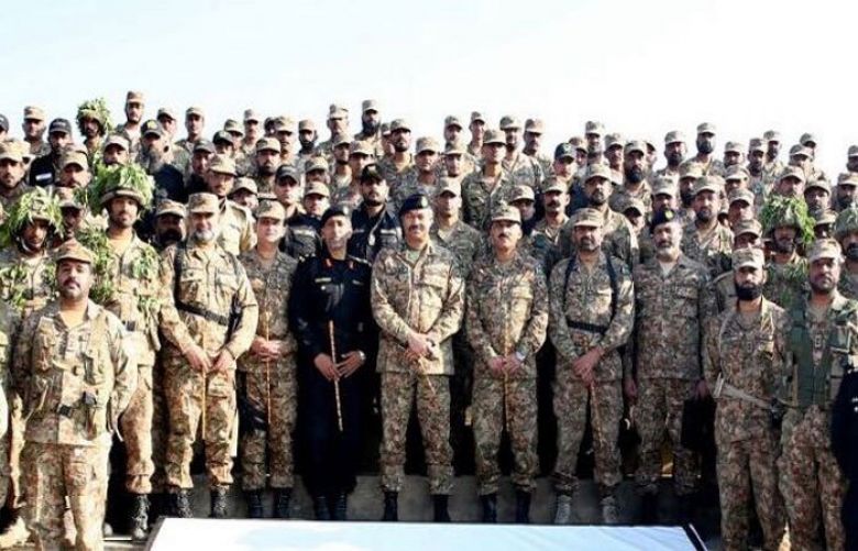 Corps Commander Lahore Lieutenant General Amir Riaz on Thursday inspected military exercise held at Tilla Jogian near Jhelum