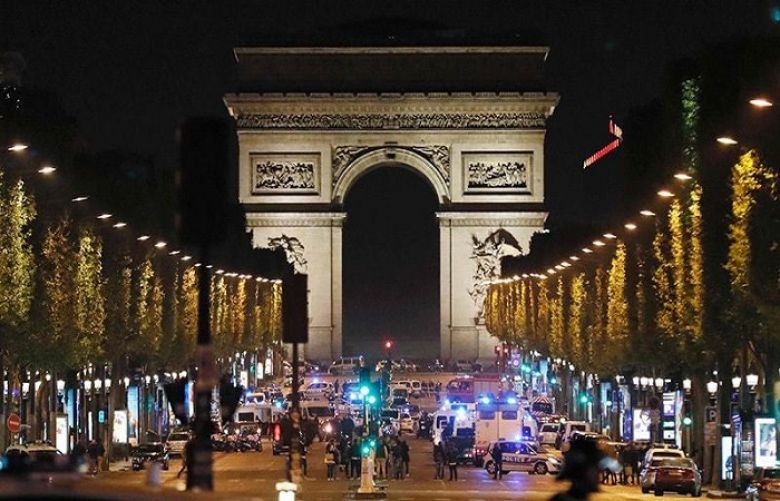 French policeman killed in Paris attack claimed by Daesh