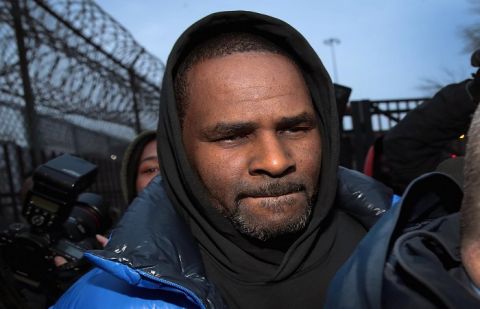 R. Kelly freed from Chicago jail after child support paid