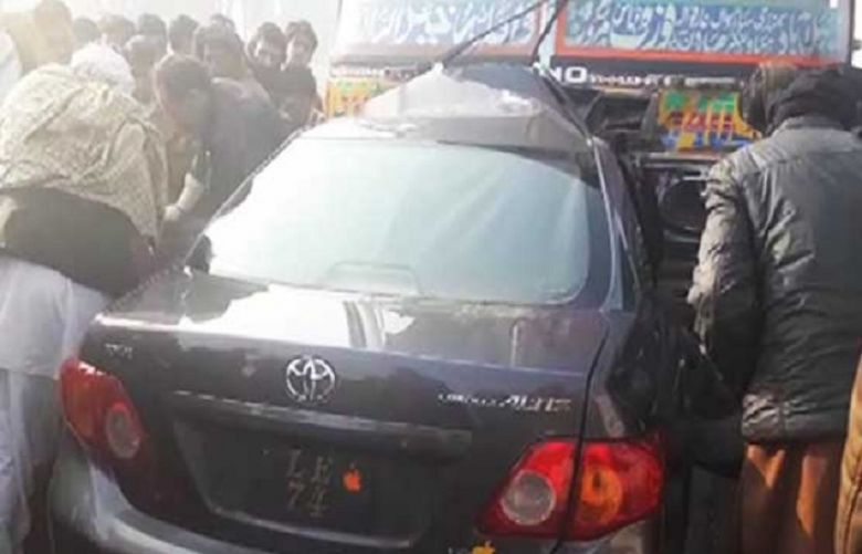 Four killed as speeding bus and car collision in Bahawalnagar