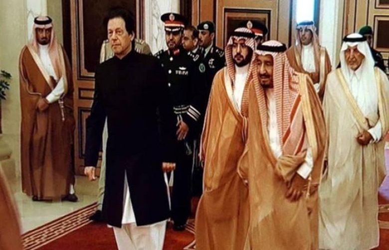 PM Khan calls on King Salman on Saudi visit