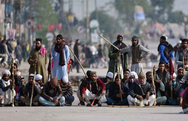 Tensions rise at Islamabad protest