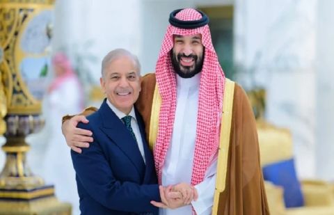 Saudi Arabia unveils $3bn financial support package for Pakistan
