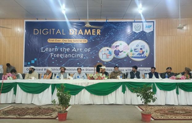  one-day seminar on &quot;Learning the Art of Freelancing &quot; held in Chilas by District Administration in collaboration with the Medio-Tech