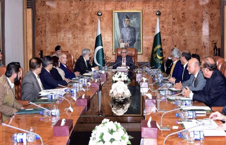Preservation and conservation of water is need of the hour: President