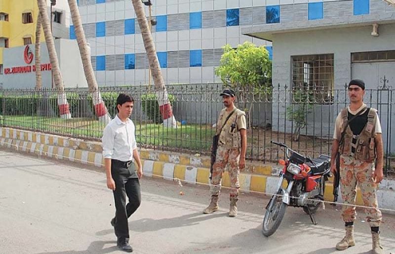 Karachi Rangers Raid Dr Asim S Hospital Grill Staff Such Tv