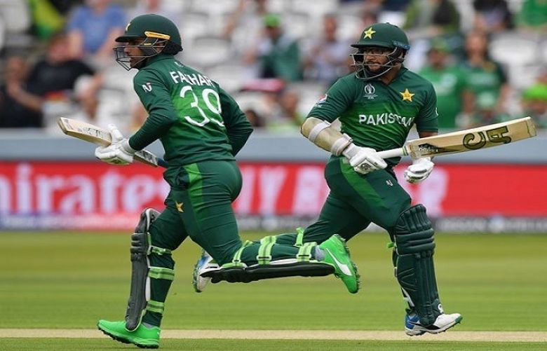 Pakistan beat South Africa off last ball after Babar century