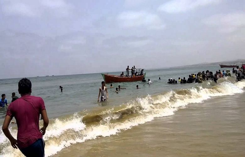 At least four drown in Gadani beach