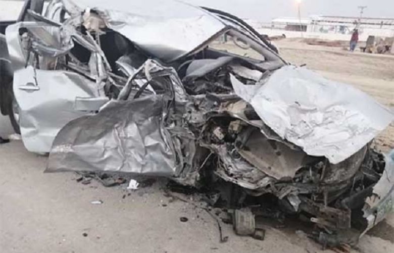  collision between a passenger van and a car on Nawabshah Road in Sanghar district