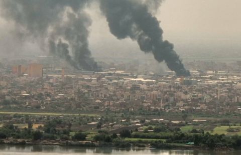 Blasts rock Khartoum as Sudan fighting enters fifth week