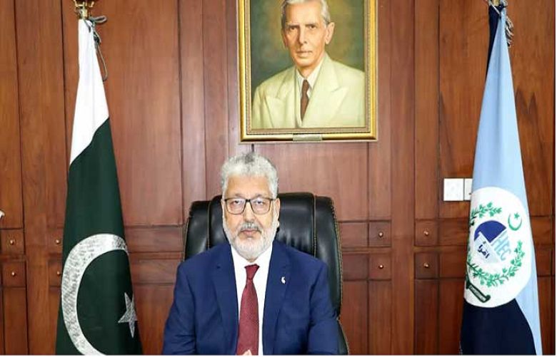 Chairman HEC says to restore Prime Minister&#039;s Laptop Scheme in next few days